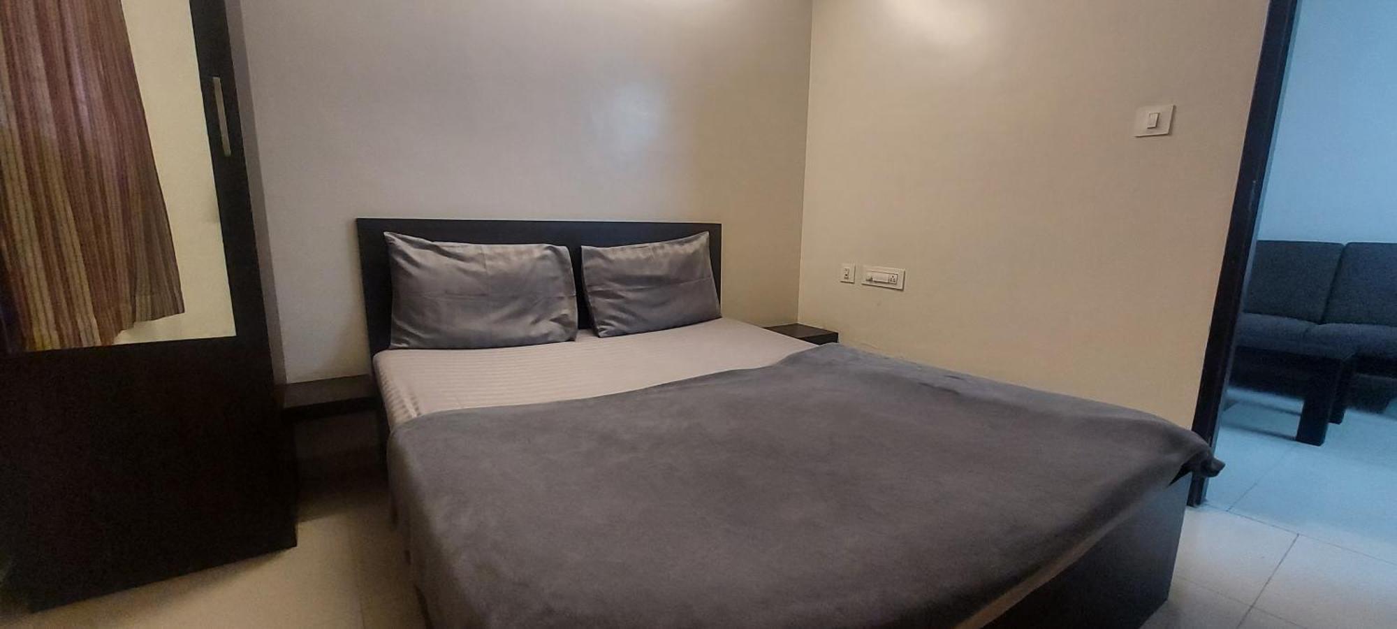 Tranquil Serviced Apartments Bangalore Buitenkant foto